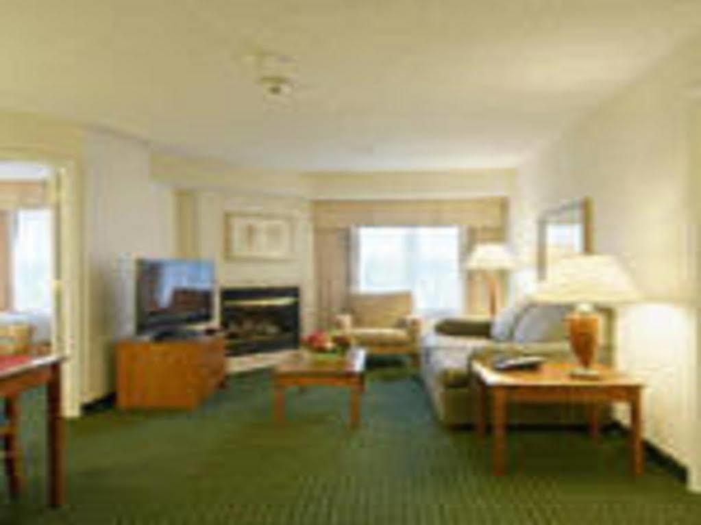 Residence Inn By Marriott Princeton At Carnegie Center Exterior photo
